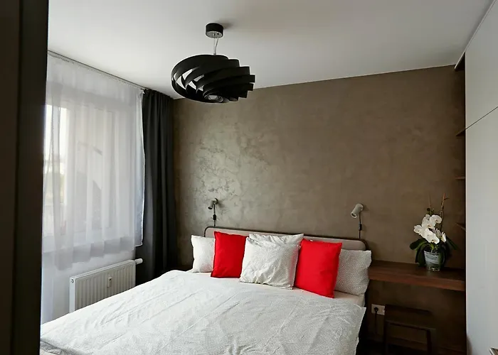 Modern Near The Centre Urban *