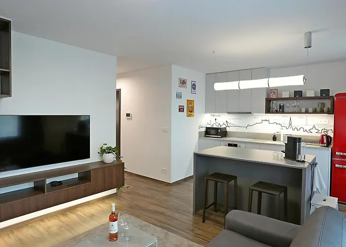 Modern Near The Centre Urban Appartement