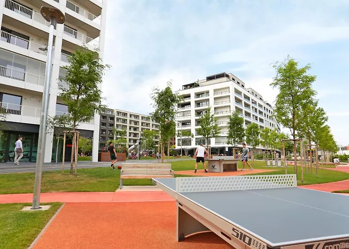 Modern Near The Centre Urban Daire *